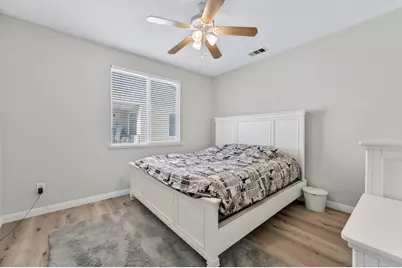 9479 Winding River Way, Elk Grove, CA 95624 - Photo 34