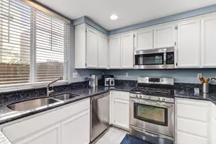 846 27th St, Sacramento, CA 95816 - Photo 20