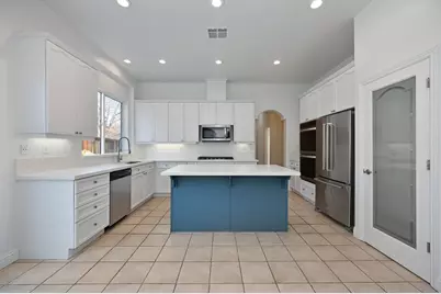 4004 Prairie Falcon Drive, El Dorado Hills, CA 95762 - Photo 16