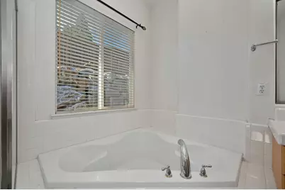 4004 Prairie Falcon Drive, El Dorado Hills, CA 95762 - Photo 34