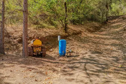 16300 Rossbridge Road, Jackson, CA 95642 - Photo 2