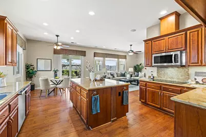 6031 Creekberry Way, El Dorado Hills, CA 95762 - Photo 8