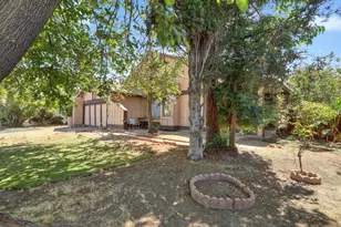 5569 Haggin Oaks Ave, Livermore, CA 94551 - Photo 2