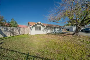 6504 Harley Way, Sacramento, CA 95828 - Photo 2