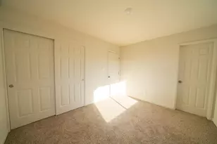 6504 Harley Way, Sacramento, CA 95828 - Photo 8