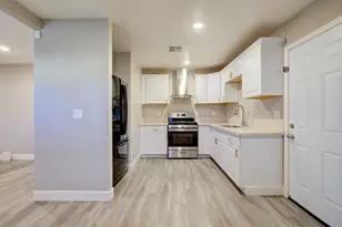 8822 Globe Ave, Dos Palos, CA 93620 - Photo 6