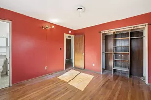 6613 Demaret Dr, Sacramento, CA 95822 - Photo 14