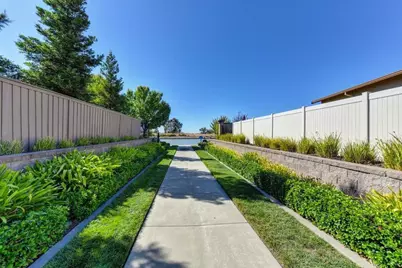 4000 Hovnanian Drive, Sacramento, CA 95834 - Photo 78