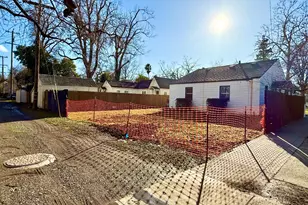 646 F St, Davis, CA 95616 - Photo 32