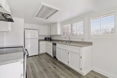 3701 Colonial Drive #164, Modesto, CA 95356 - Photo 8