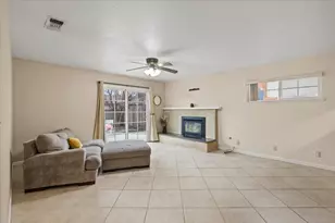 4631 Beechnut Way, Sacramento, CA 95823 - Photo 4