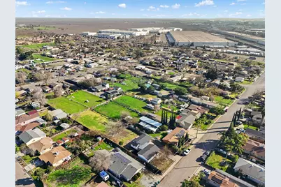 1928 S Olive Avenue, Stockton, CA 95215 - Photo 52