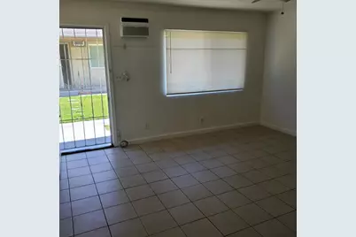 810 Lampasas, Sacramento, CA 95815 - Photo 8