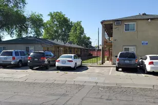 810 Lampasas, Sacramento, CA 95815 - Photo 2