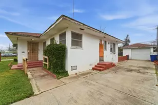 1127 W 19th St, Merced, CA 95340 - Photo 22