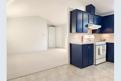 E Yosemite #8, Manteca, CA 95336 - Photo 8