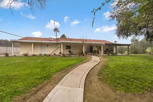 25540 Lynn Pl, Madera, CA 93638 - Photo 30