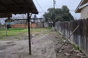 832 W 9th St, Merced, CA 95341 - Photo 44