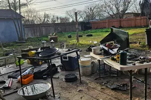 832 W 9th St, Merced, CA 95341 - Photo 22