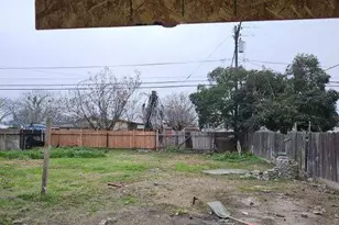 832 W 9th St, Merced, CA 95341 - Photo 42