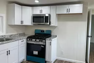 N Lincoln Way, Galt, CA 95632 - Photo 12