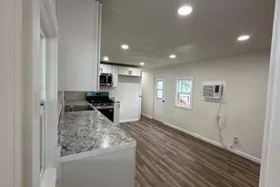 N Lincoln Way, Galt, CA 95632 - Photo 8