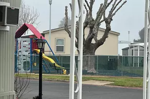 N Lincoln Way, Galt, CA 95632 - Photo 6