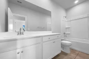 8416 Tapies Way, Elk Grove, CA 95624 - Photo 24