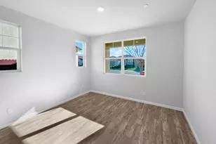 8416 Tapies Way, Elk Grove, CA 95624 - Photo 8