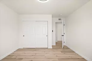 4521 Greenholme Dr, Sacramento, CA 95842 - Photo 14