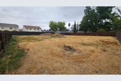 417 Hovey Ct, Roseville, CA 95678 - Photo 2