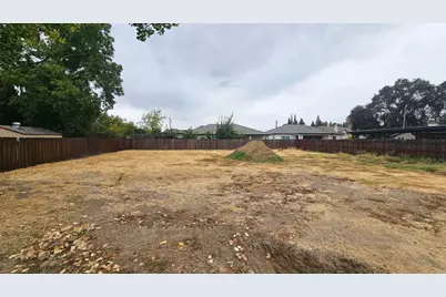 417 Hovey Ct, Roseville, CA 95678 - Photo 4