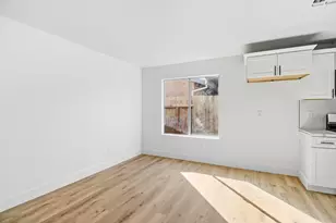 10233 Countryside Way, Sacramento, CA 95827 - Photo 14