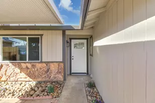 10233 Countryside Way, Sacramento, CA 95827 - Photo 4