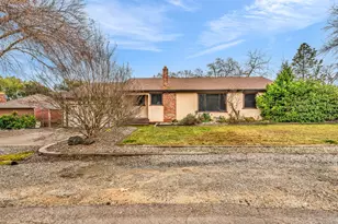 8758 Corinne Dr, Orangevale, CA 95662 - Photo 2