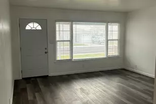 432 Lilac Ln, West Sacramento, CA 95691 - Photo 2