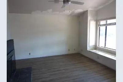 1927 Montauban Court, Stockton, CA 95210 - Photo 6
