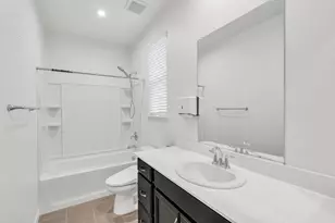 10398 Costa Nova Cir, Elk Grove, CA 95757 - Photo 12