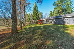 11567 Myrna Dr, Grass Valley, CA 95945 - Photo 32