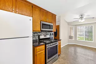 208 Shady Valley Ct, Rio Linda, CA 95673 - Photo 10