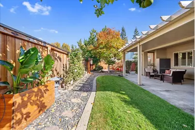 3350 Marina Cove Circle, Elk Grove, CA 95758 - Photo 34