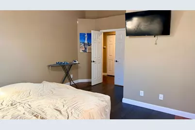 8100 Auberry Drive, Sacramento, CA 95828 - Photo 10