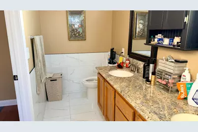 8100 Auberry Drive, Sacramento, CA 95828 - Photo 12