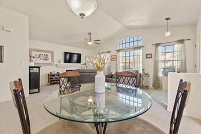 8475 Camino Vista Way, Elk Grove, CA 95624 - Photo 8