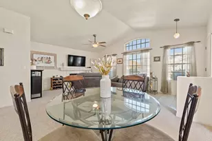 8475 Camino Vista Way, Elk Grove, CA 95624 - Photo 8