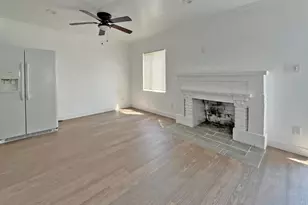 1705 Kenwood St, Sacramento, CA 95815 - Photo 12