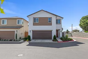 1202 Impression St, Turlock, CA 95380 - Photo 2