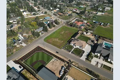 2484 Sierra Springs Court, Atwater, CA 95301 - Photo 10