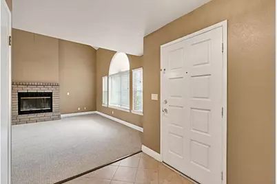 9414 N Rowell Avenue, Fresno, CA 93720 - Photo 24