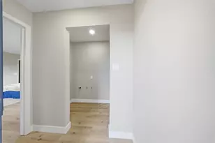 221 W Pearl Ave, Stockton, CA 95207 - Photo 32